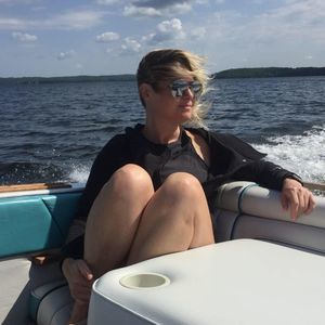 Meet your Posher, Pam